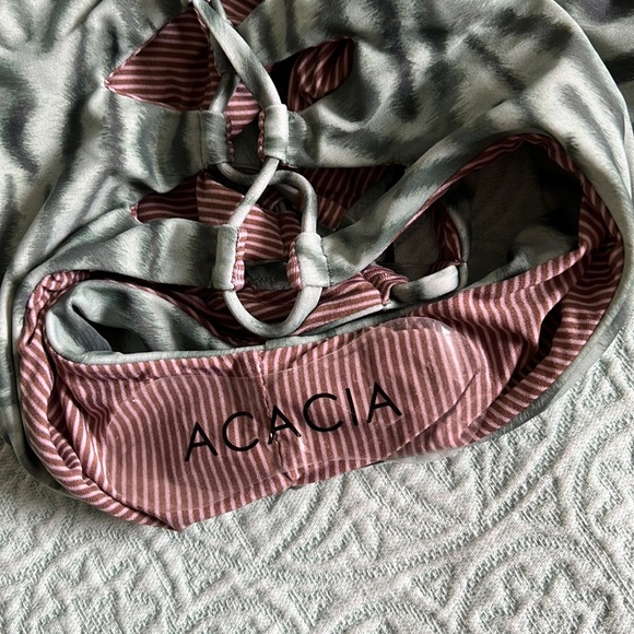 NWT acacia - Picture 4 of 4